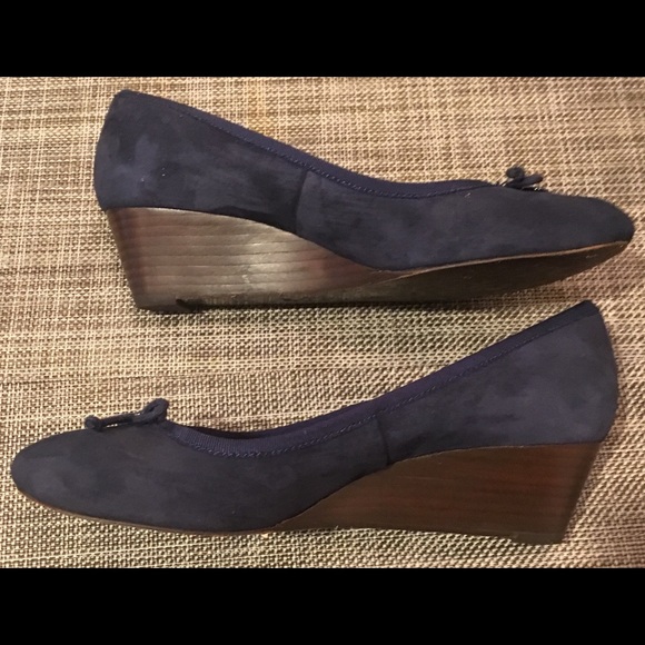 Tory Burch wedges. - Picture 3 of 4